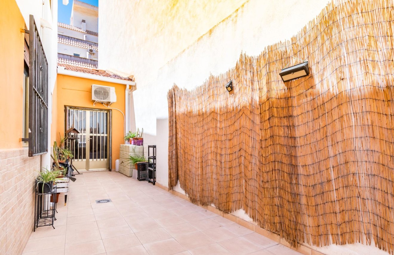 Resale - Casa - Torrevieja - Centro