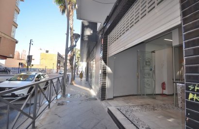 Reventa - Local comercial - Torrevieja - Centro