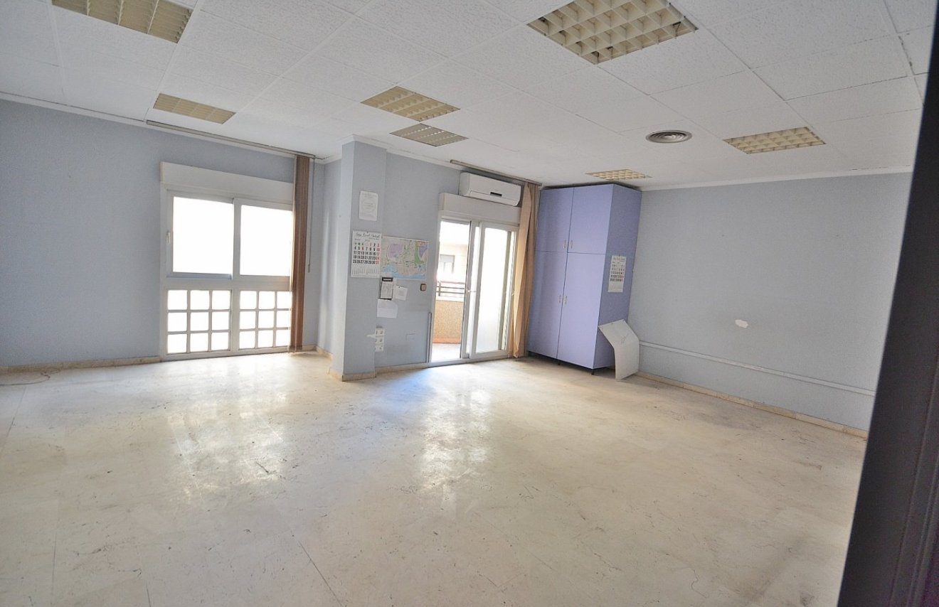 Revente - Apartamento - Torrevieja - Centro