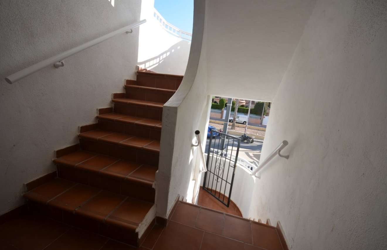 Reventa - Apartamento - Torrevieja - Torrejón