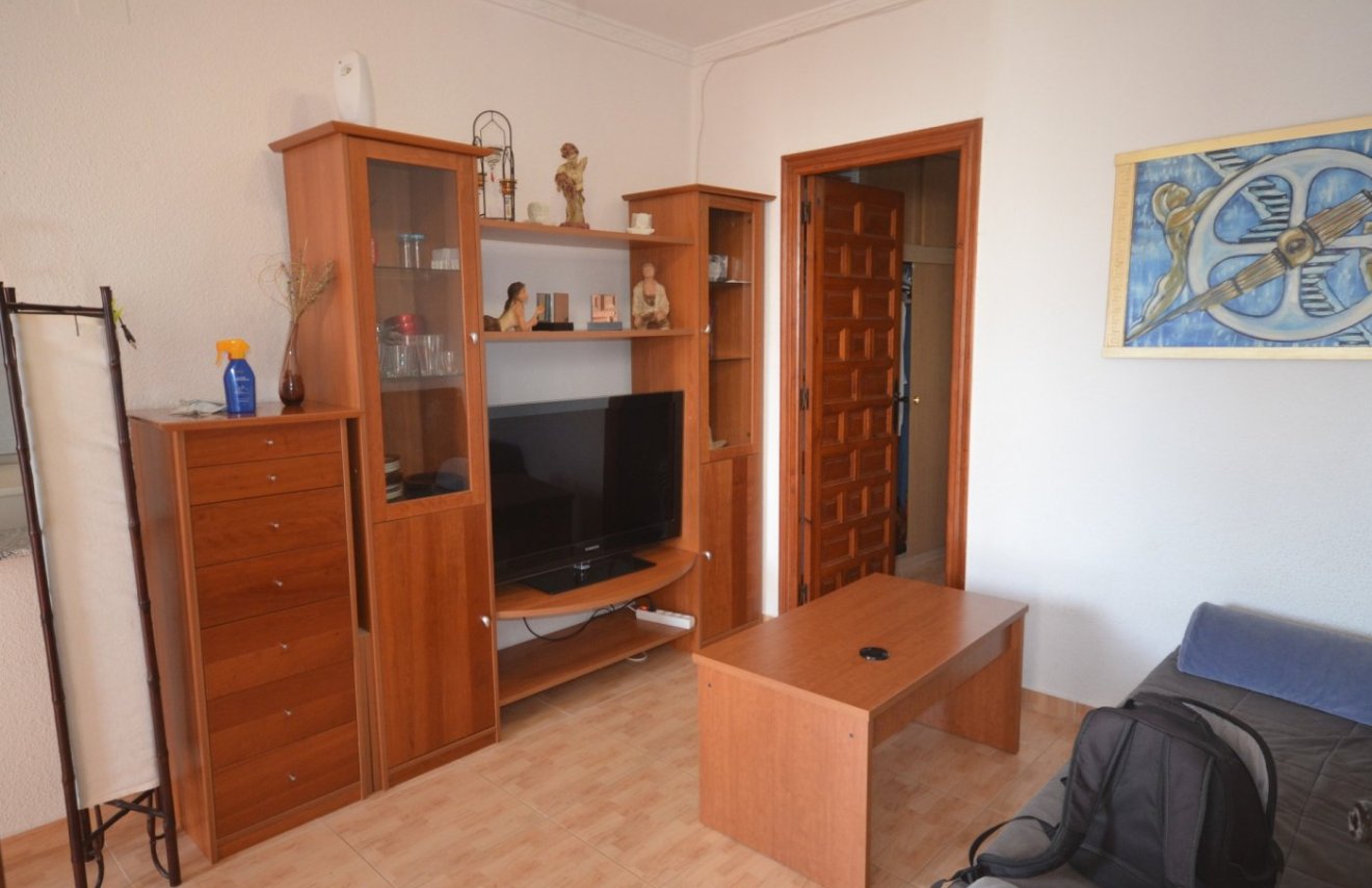 Resale - Apartamento - Torrevieja - Torrejón