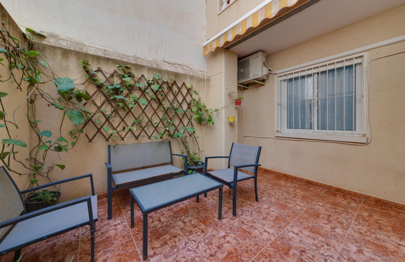 Reventa - Apartamento - Torrevieja - Playa del Cura