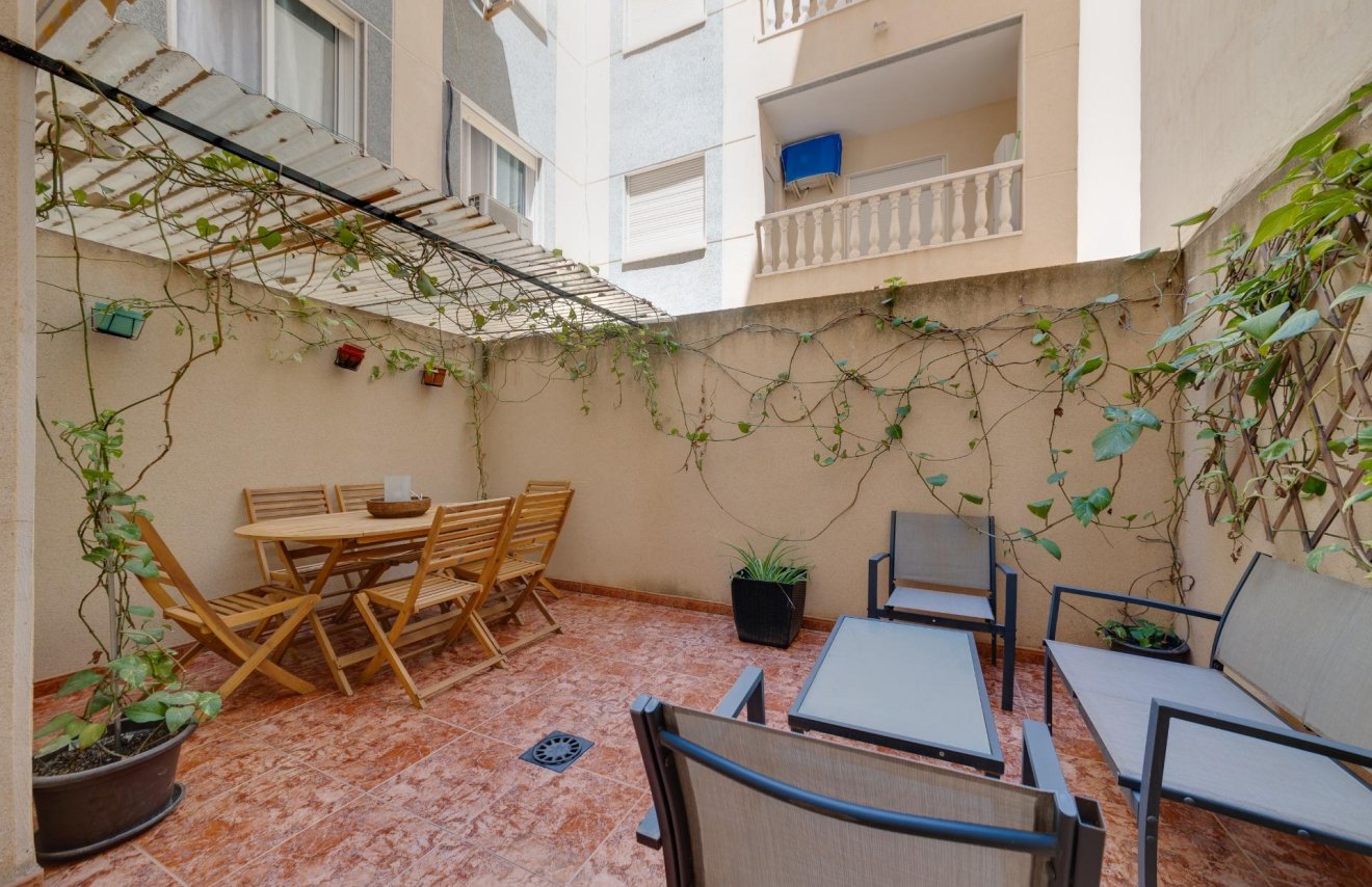 Reventa - Apartamento - Torrevieja - Playa del Cura