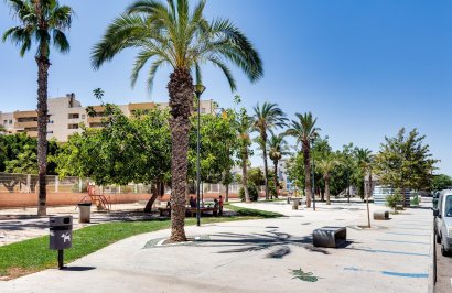 Reventa - Apartamento - Torrevieja - Playa del Cura