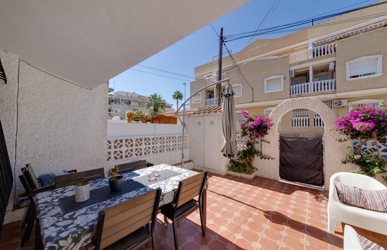 Resale - Townhouse - Torrevieja - Calas blanca