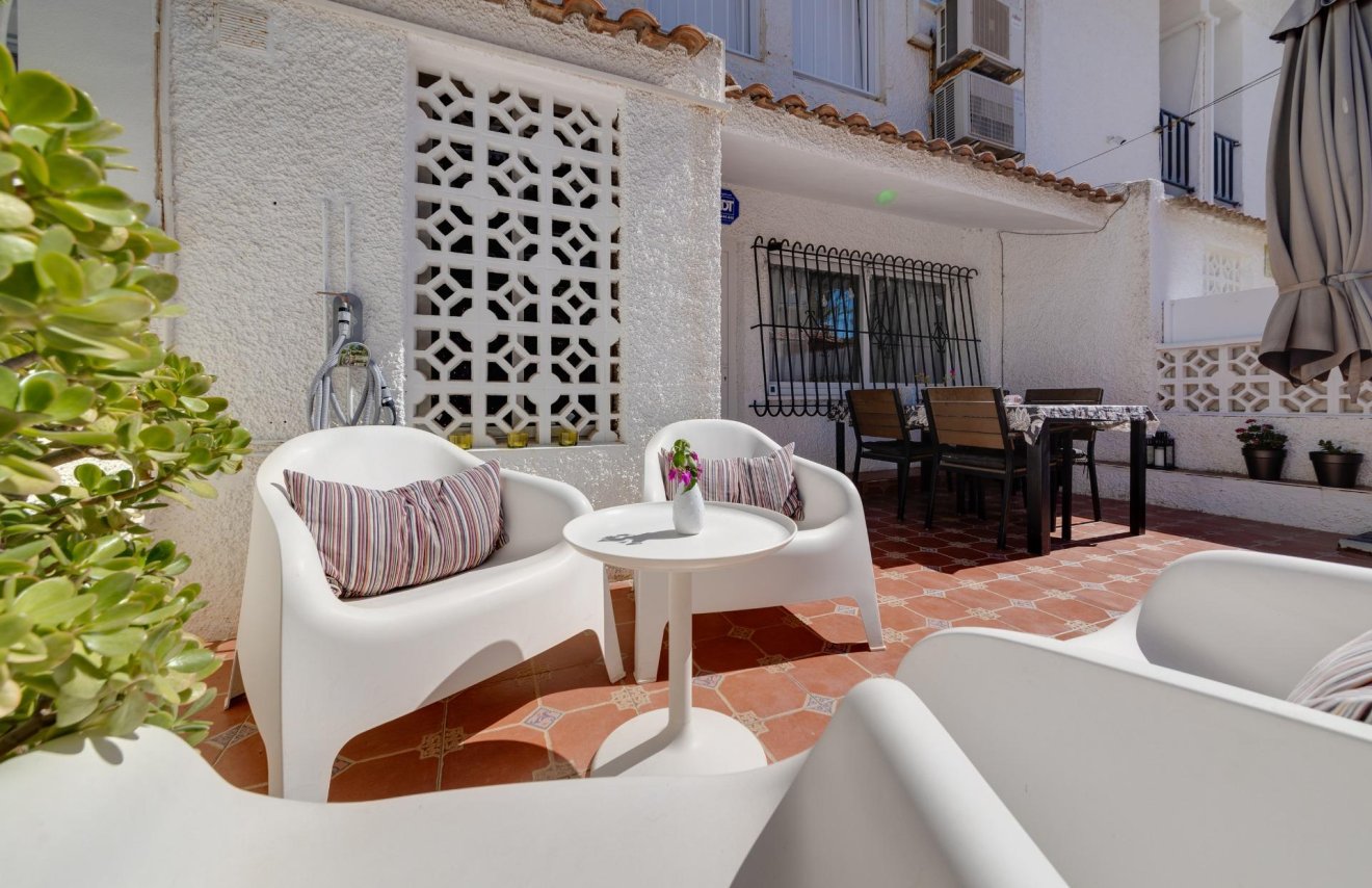 Resale - Townhouse - Torrevieja - Calas blanca