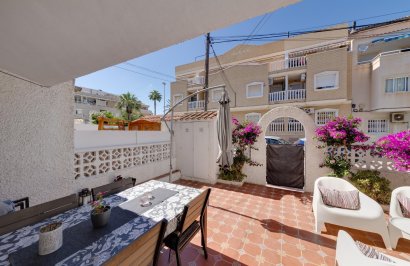 Resale - Townhouse - Torrevieja - Calas blanca