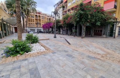 Reventa - Local comercial - Orihuela - Zona Centro