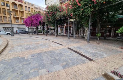 Revente - Local comercial - Orihuela - Zona Centro