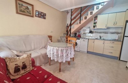 Resale - Casa Tipo Dúplex - Torrevieja - Torre la mata