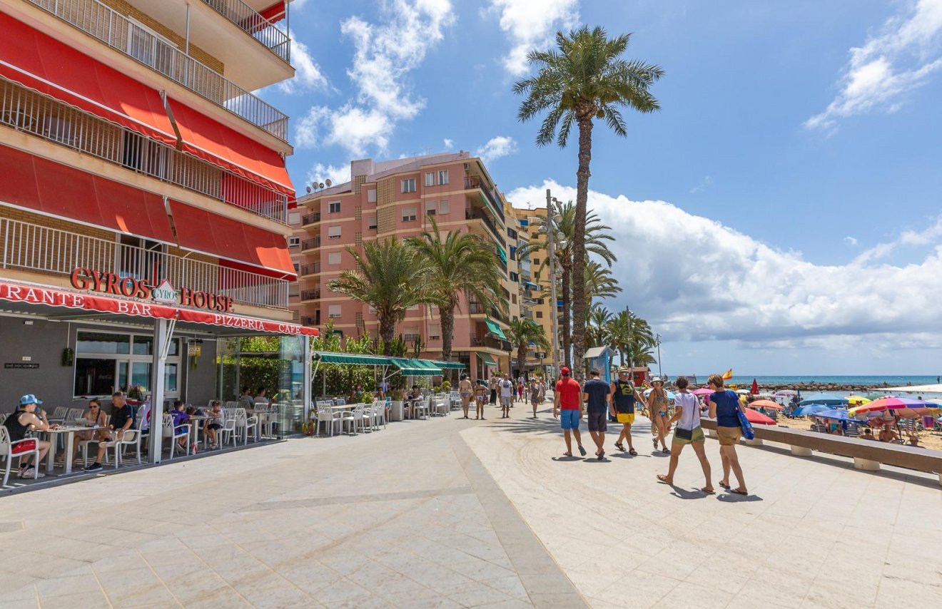 Reventa - Apartamento - Torrevieja - Playa del Cura