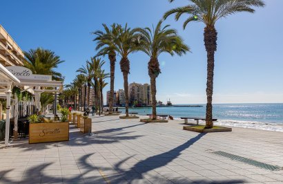 Resale - Apartamento - Torrevieja - Playa del Cura