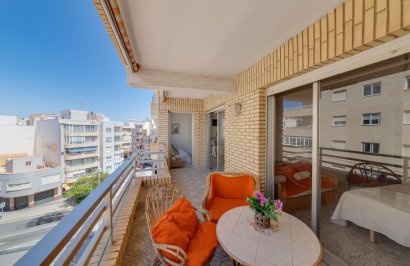 Revente - Apartamento - Torrevieja - Puerto