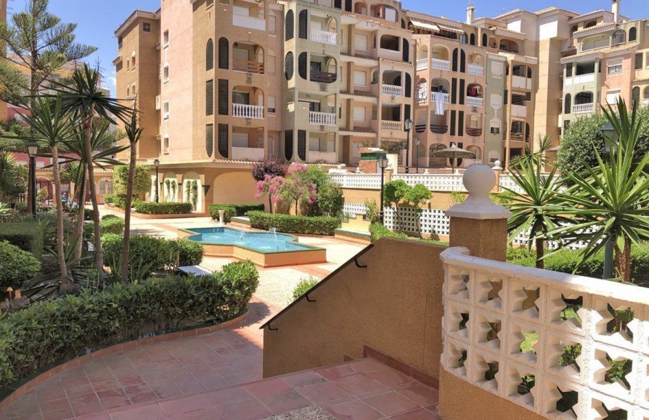 Resale - Apartamento - Torrevieja - Parque las naciones