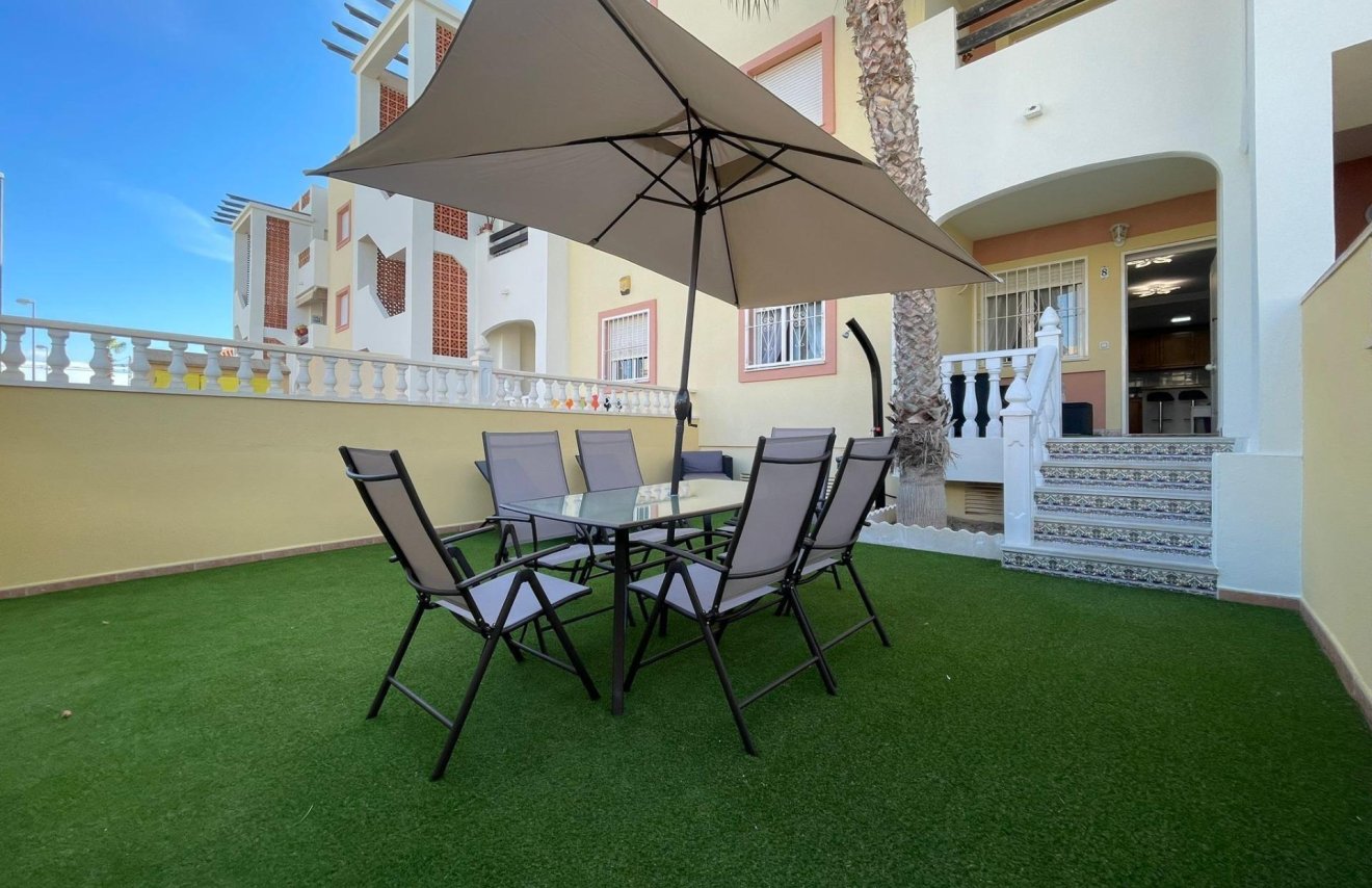 Resale - Planta baja - Orihuela Costa - La Zenia