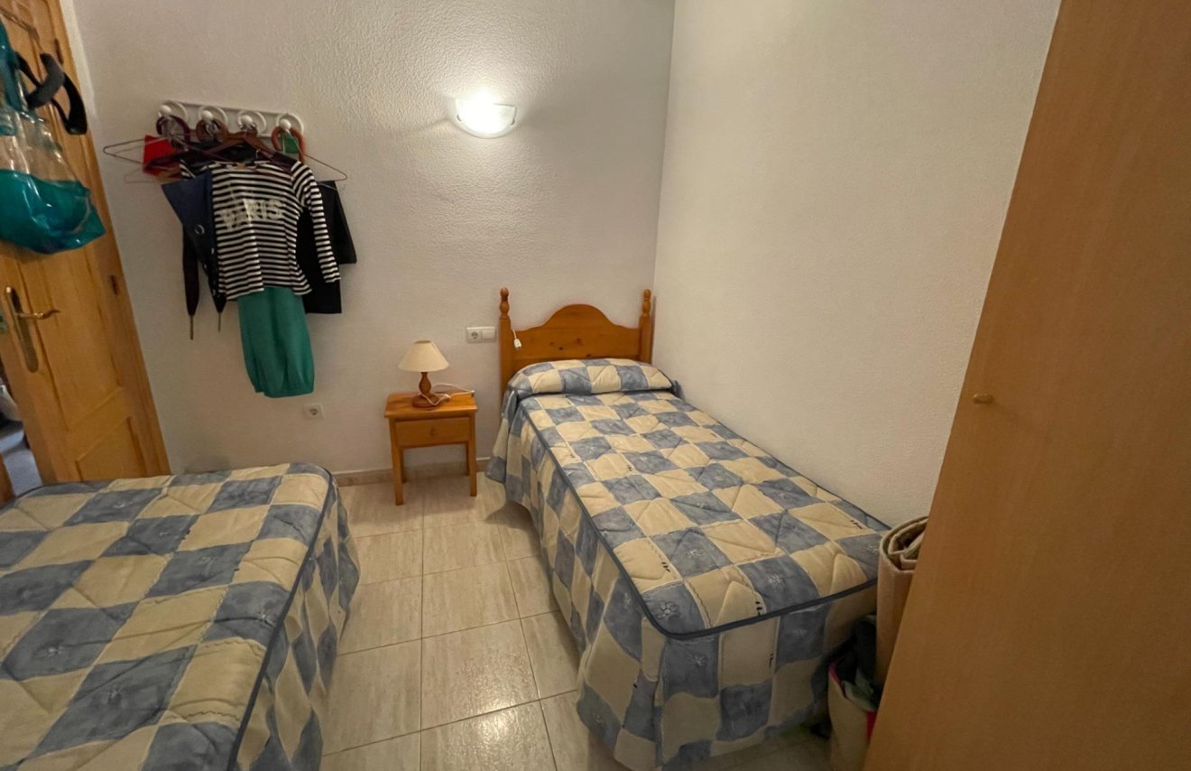 Reventa - Apartamento - Torrevieja - Estacion de autobuses