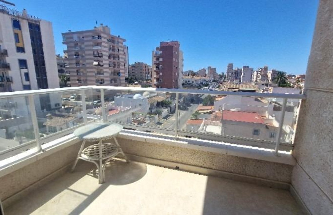 Revente - Apartamento - Torrevieja - Nueva Torrevieja