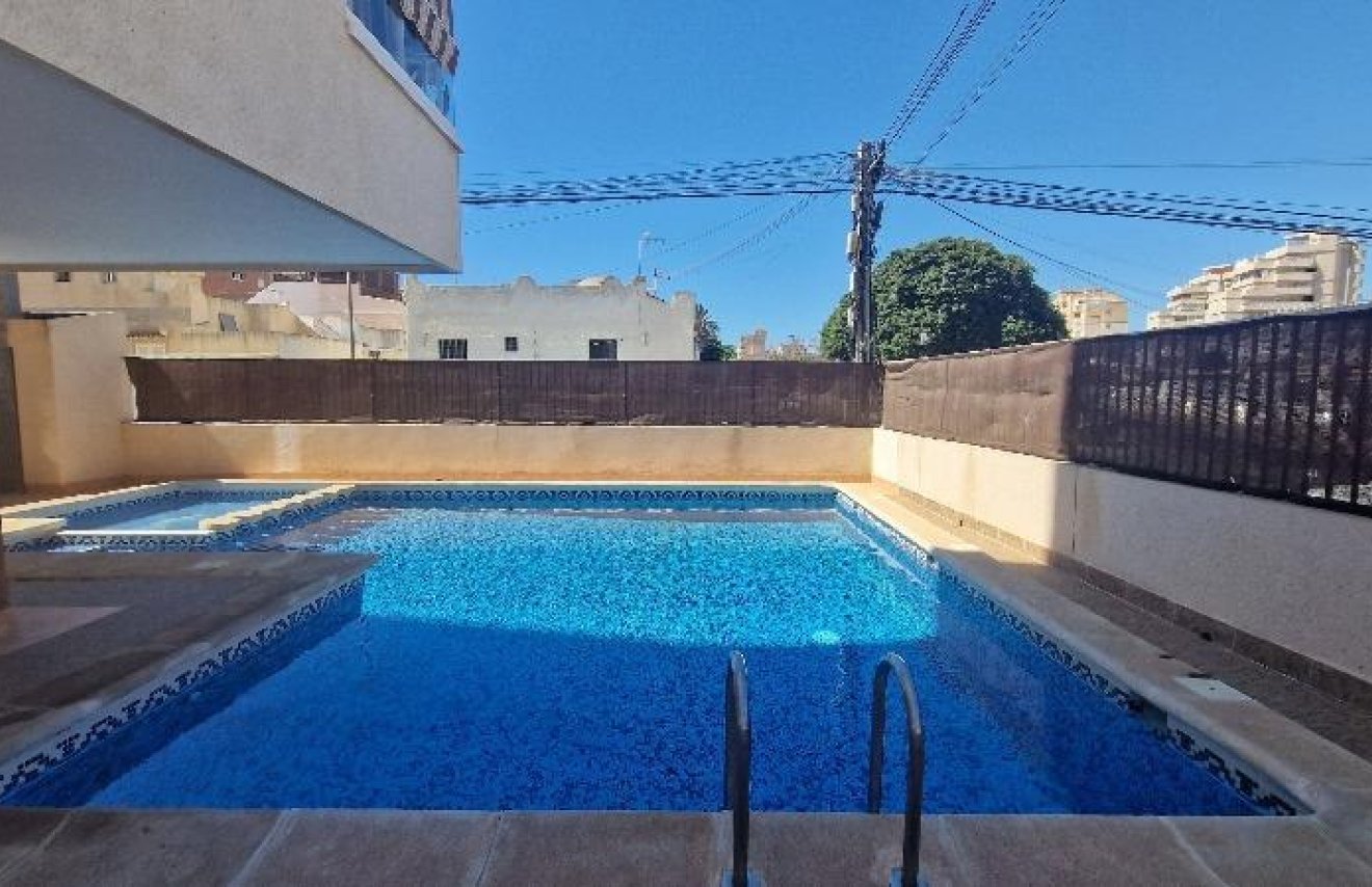 Reventa - Apartamento - Torrevieja - Nueva Torrevieja