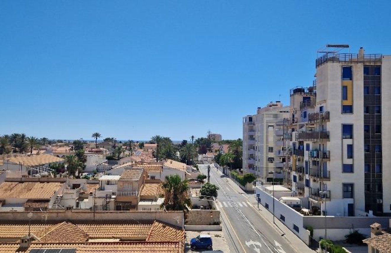 Resale - Apartamento - Torrevieja - Nueva Torrevieja