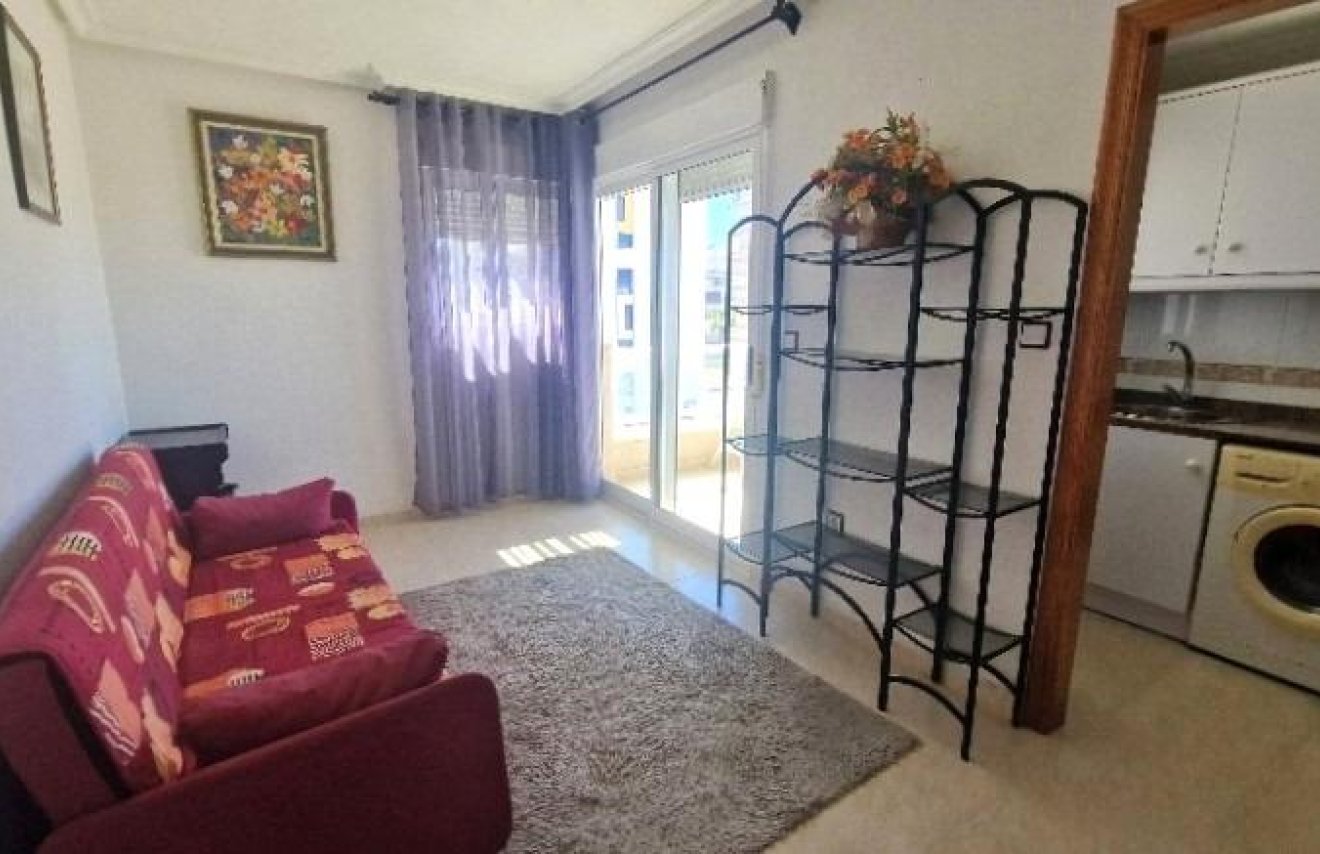 Resale - Apartamento - Torrevieja - Nueva Torrevieja