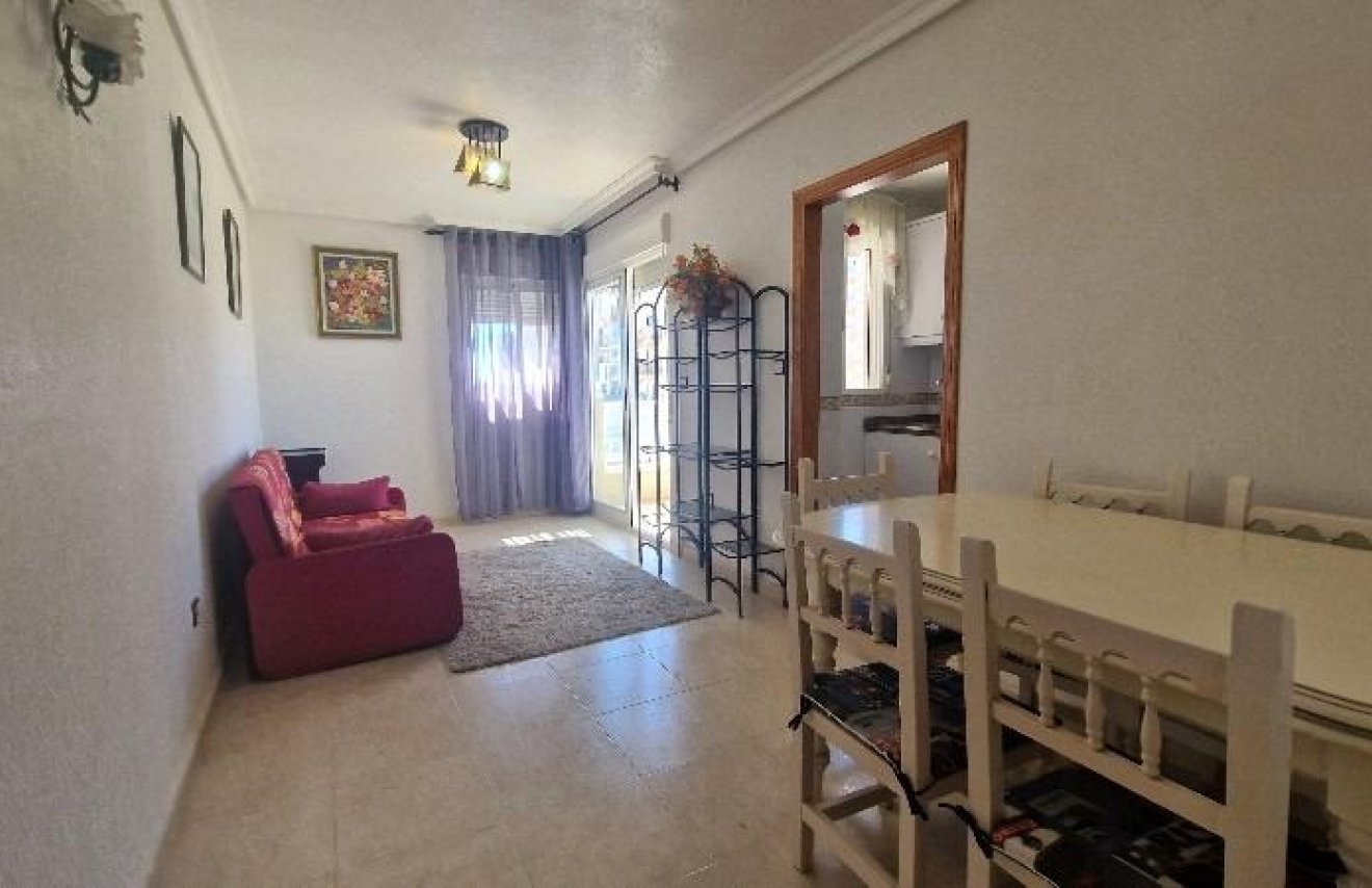 Resale - Apartamento - Torrevieja - Nueva Torrevieja