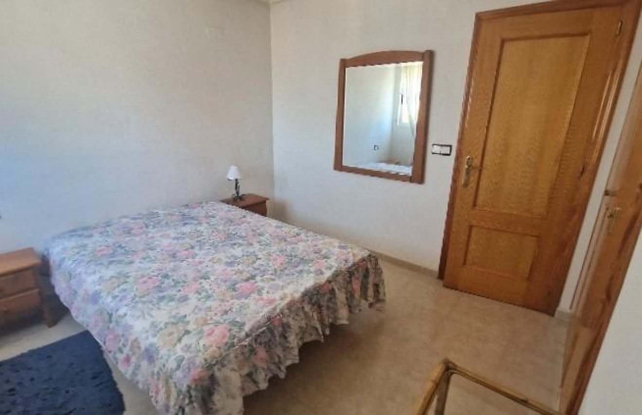 Revente - Apartamento - Torrevieja - Nueva Torrevieja