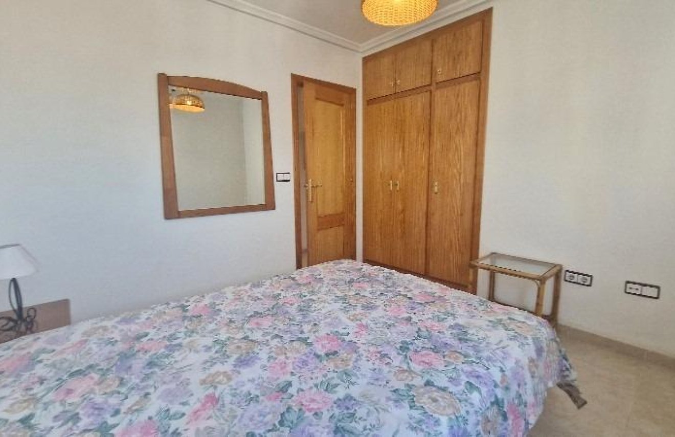 Revente - Apartamento - Torrevieja - Nueva Torrevieja