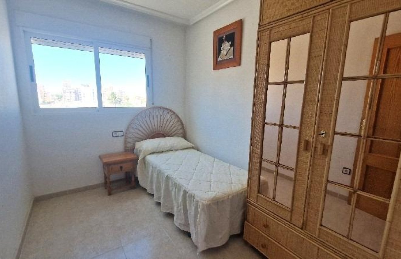 Resale - Apartamento - Torrevieja - Nueva Torrevieja