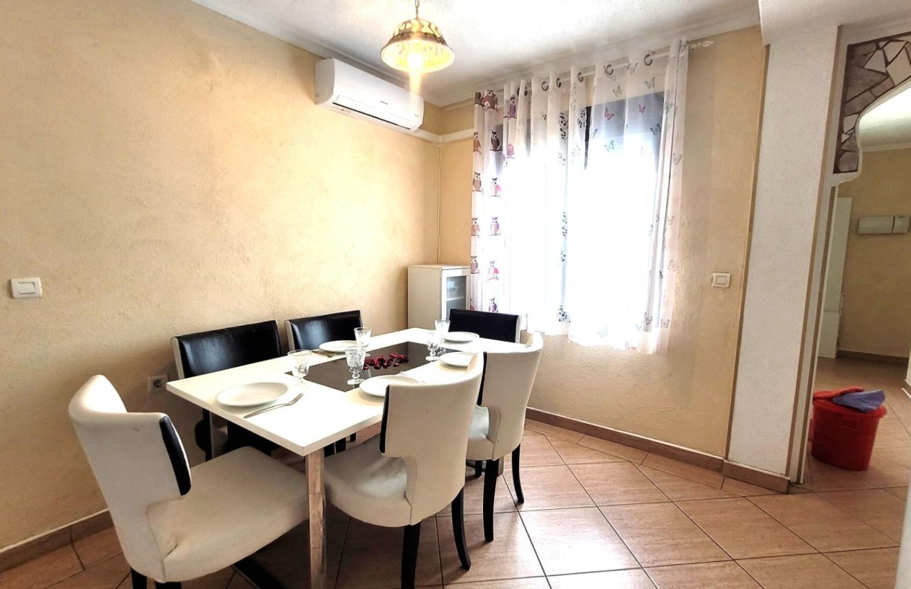 Reventa - Apartamento - Torrevieja - Playa del Cura