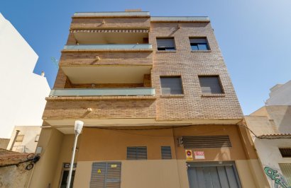 Revente - Apartamento - Torrevieja - Centro