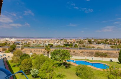 Resale - Apartamento - Torrevieja - Centro