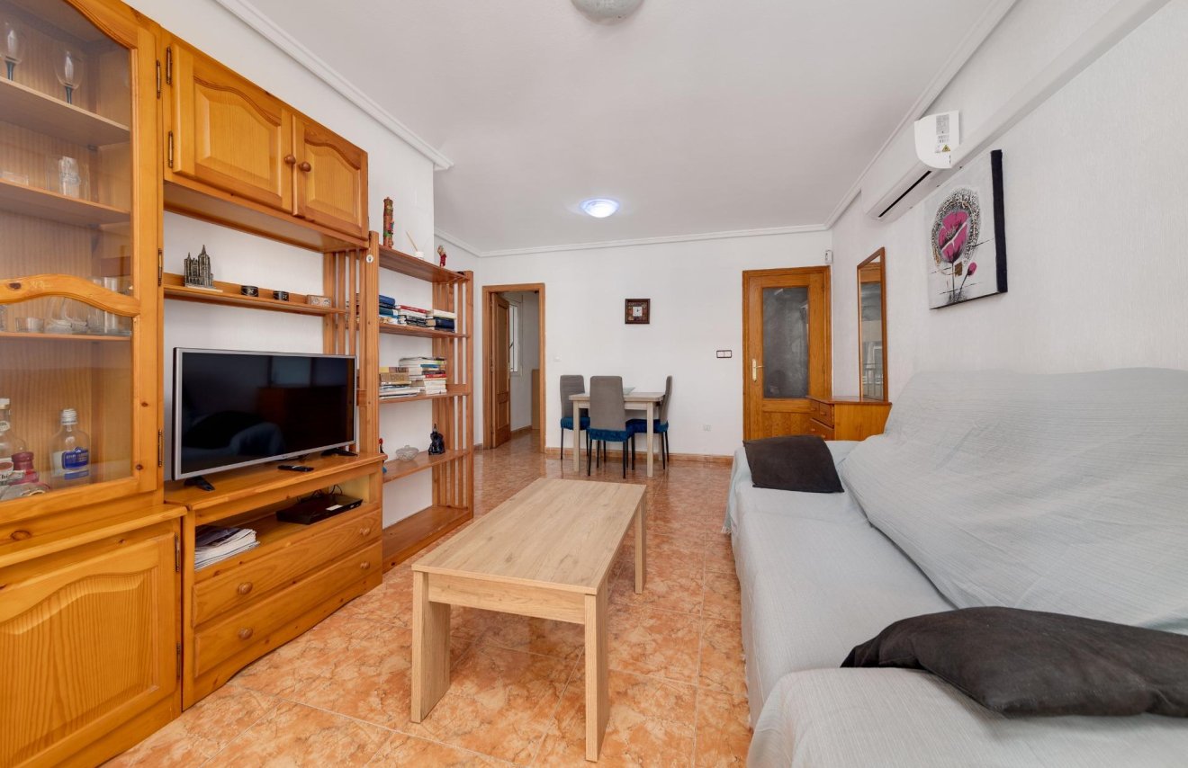 Reventa - Apartamento - Torrevieja - Estacion de autobuses