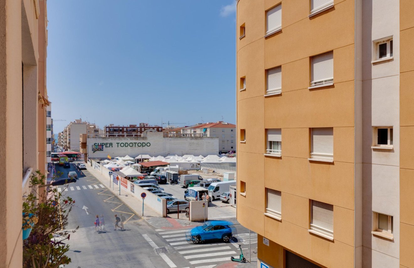 Reventa - Apartamento - Torrevieja - Estacion de autobuses