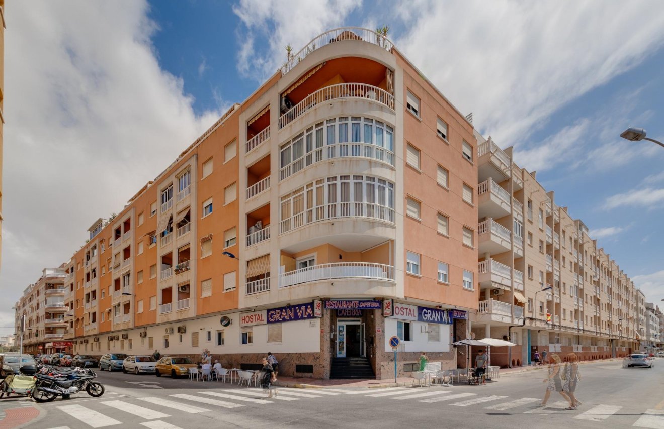 Reventa - Apartamento - Torrevieja - Estacion de autobuses