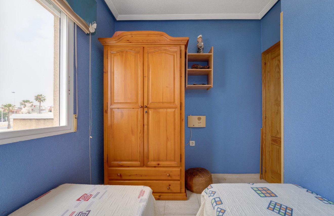 Resale - Bungalow Planta Alta - Torrevieja - Aguas nuevas 2