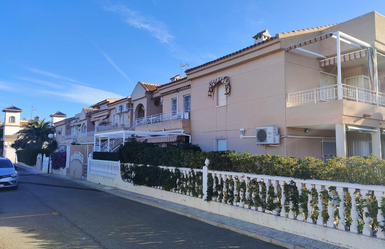 Resale - Bungalow Planta Baja - Torrevieja - Torreblanca