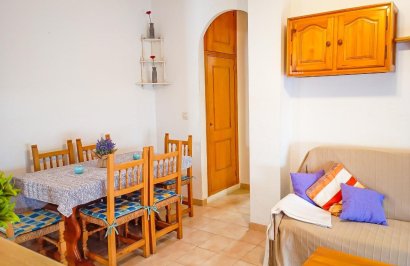 Resale - Apartamento - Torrevieja - Playa de los Naufragos