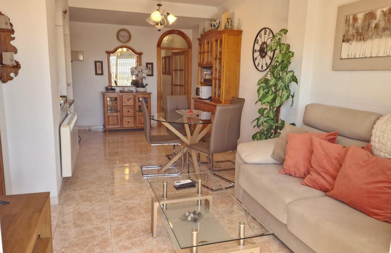 Resale - Apartamento - Torrevieja - Playa del Cura