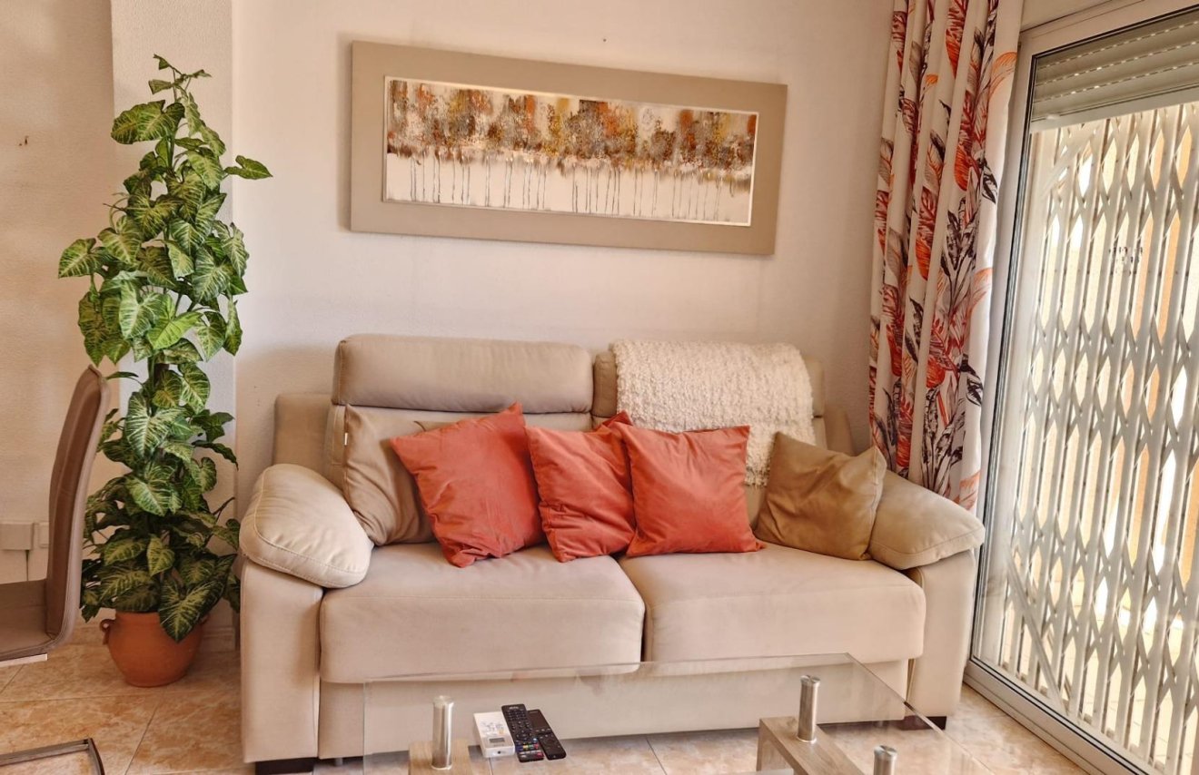 Resale - Apartamento - Torrevieja - Playa del Cura