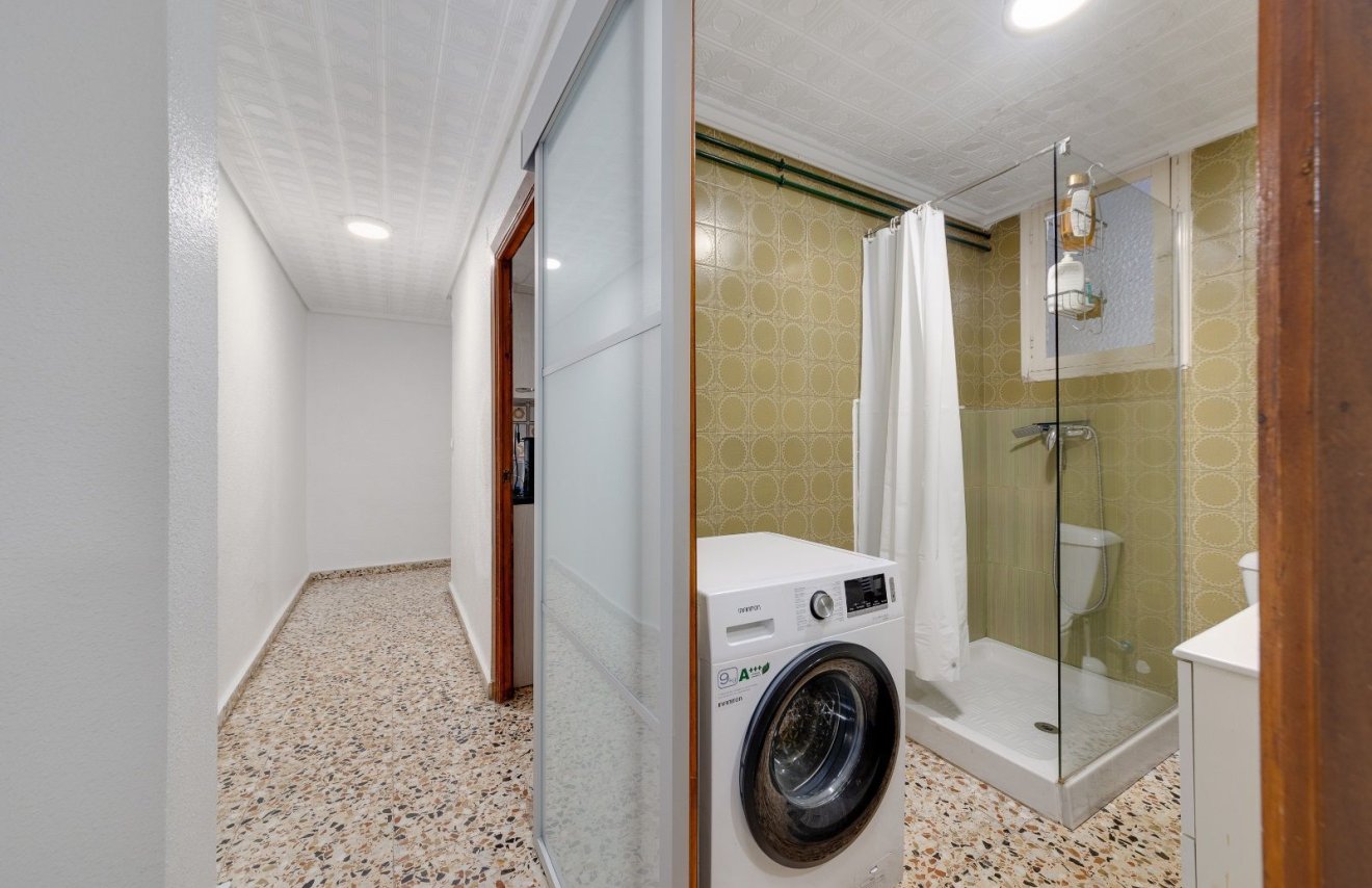 Reventa - Apartamento - Torrevieja - Playa del Cura