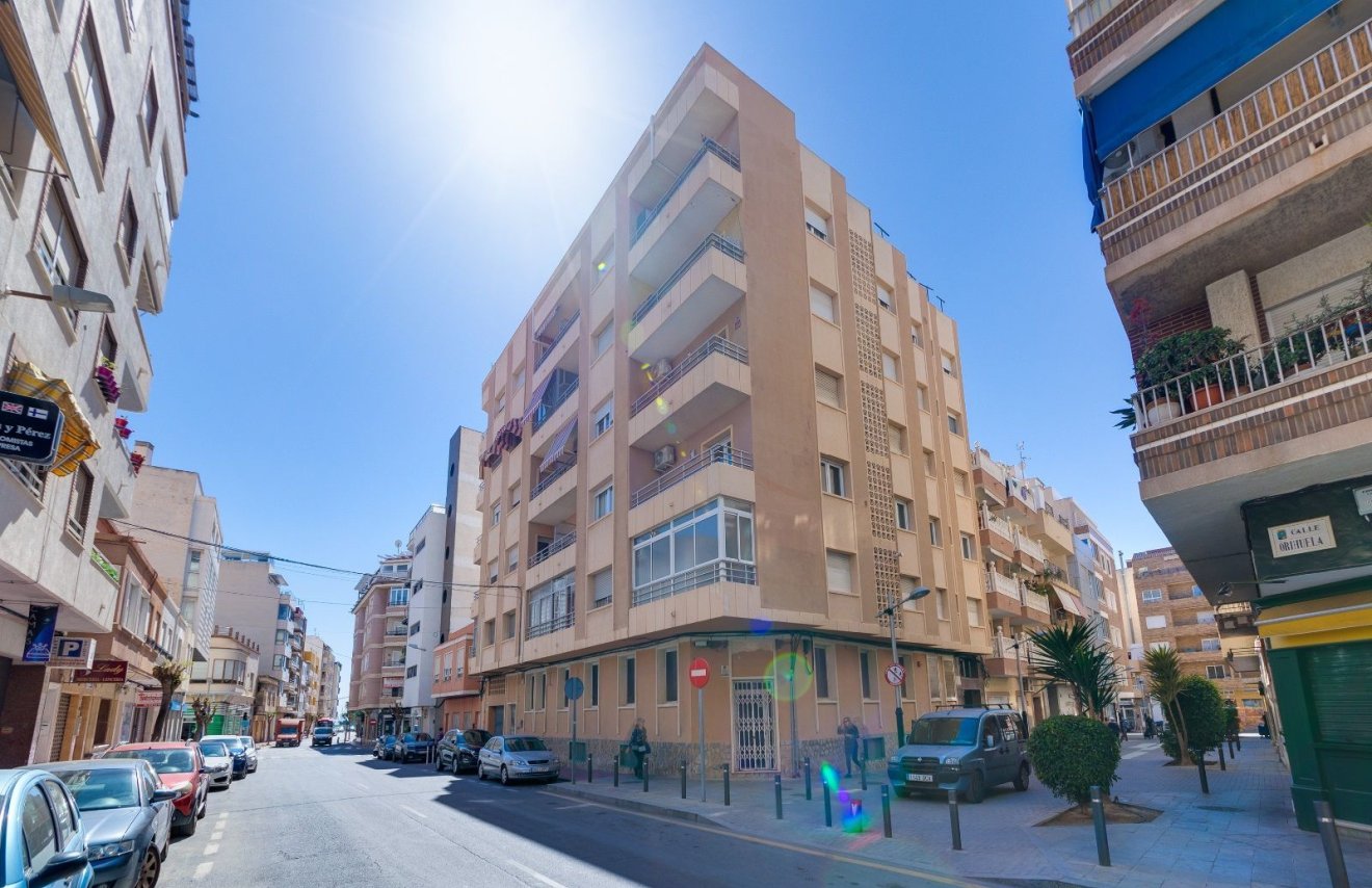 Revente - Apartamento - Torrevieja - Los balcones