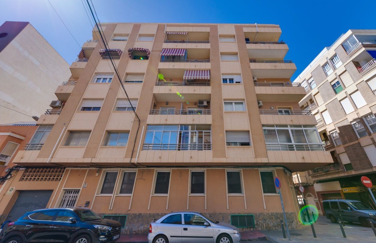 Revente - Apartamento - Torrevieja - Los balcones