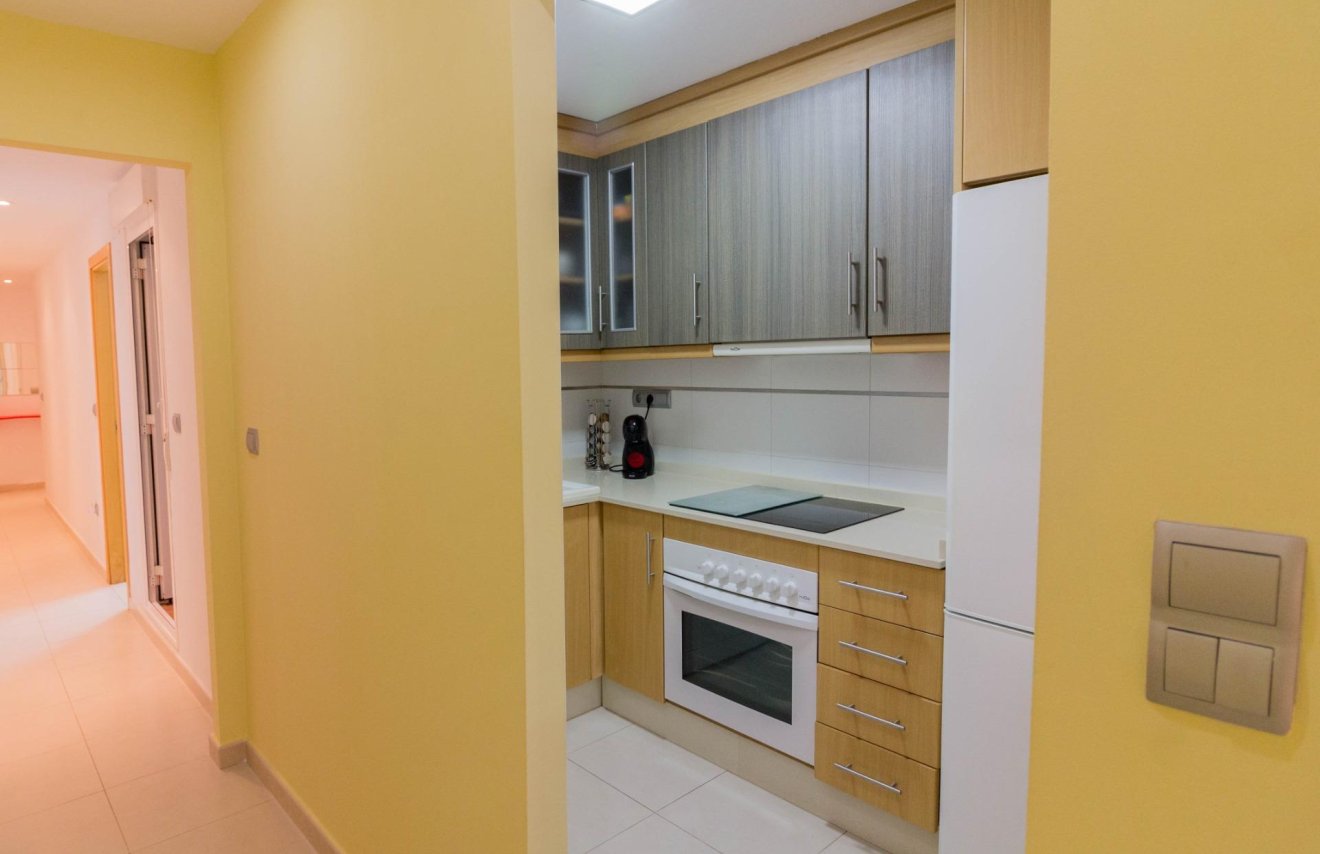 Reventa - Apartamento - Torrevieja - Playa del Cura