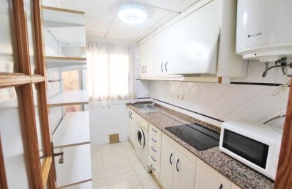 Resale - Apartamento - Guardamar del Segura - Calle cartagena