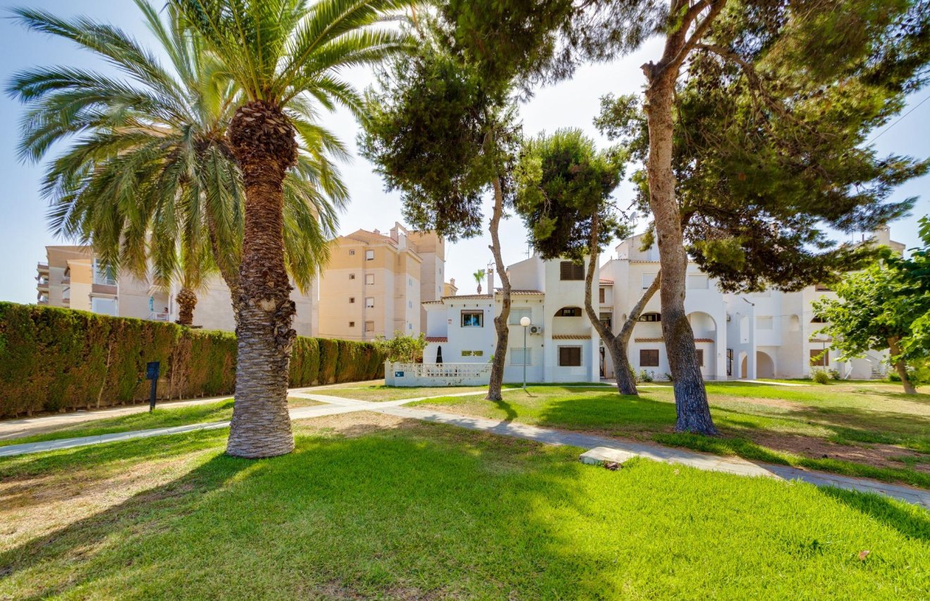 Reventa - Casa Tipo Dúplex - Torrevieja - Calas blanca