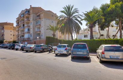 Revente - Casa Tipo Dúplex - Torrevieja - Calas blanca