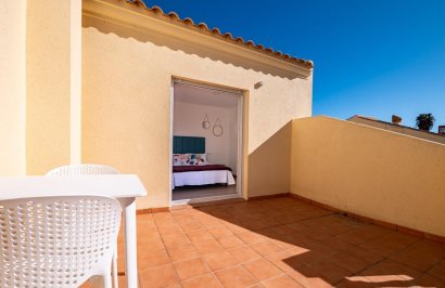 Resale - Chalet - Torrevieja - Aguas nuevas 1