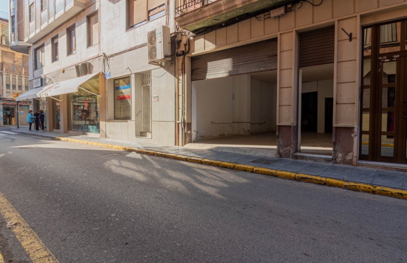 Resale - Local comercial - Orihuela - Zona Centro