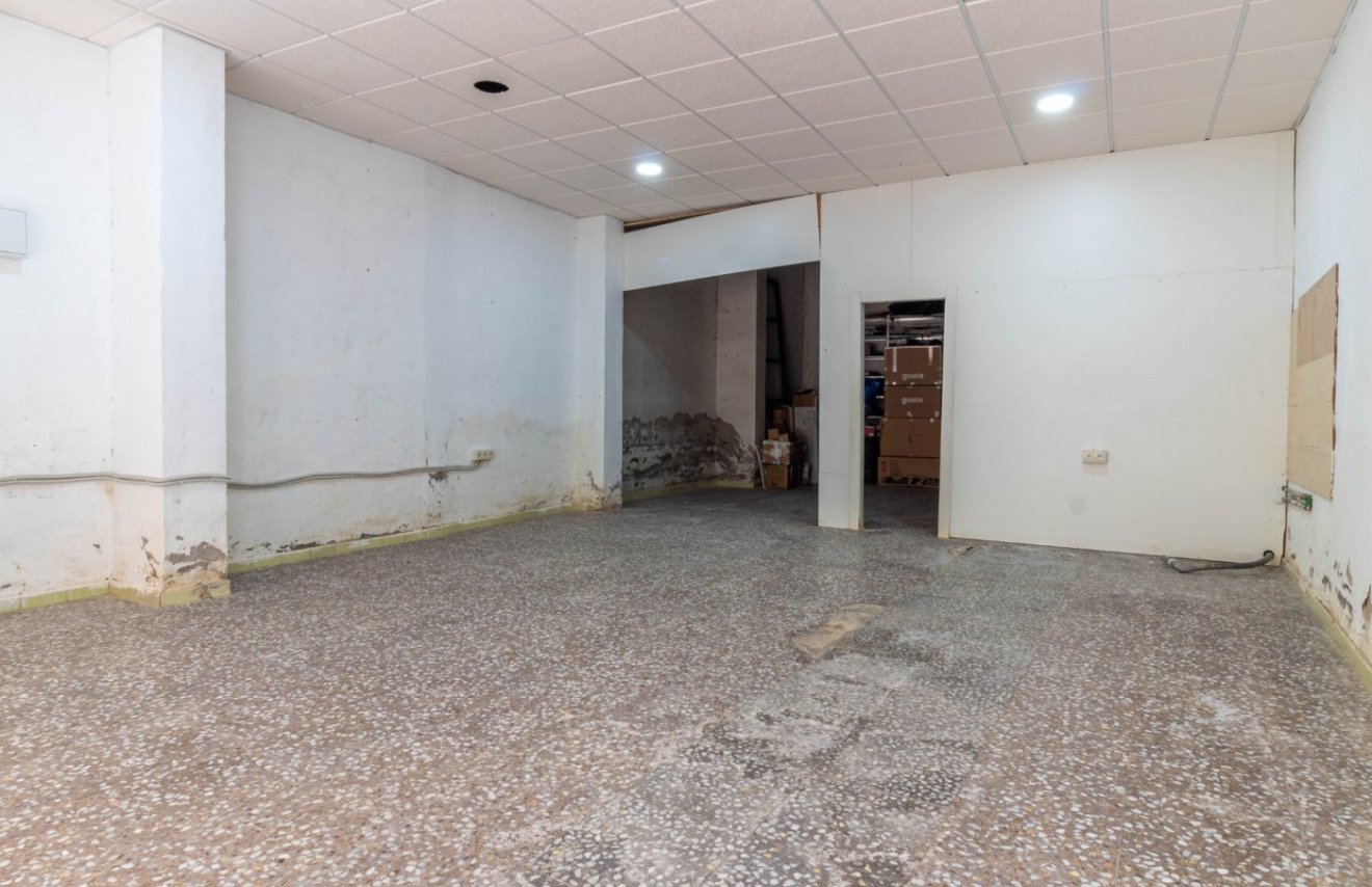 Resale - Local comercial - Orihuela - Zona Centro