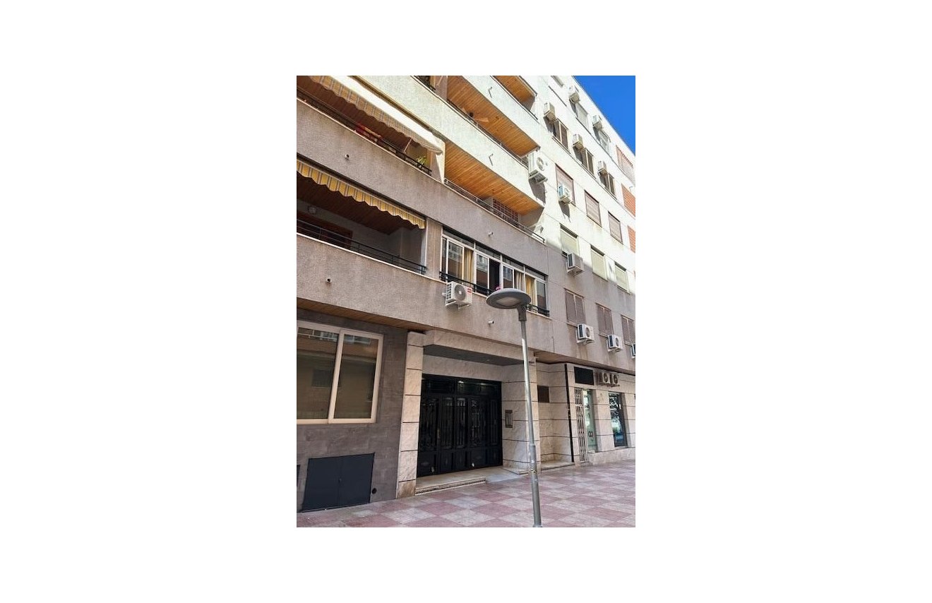 Reventa - Piso - Torrevieja - Acequion